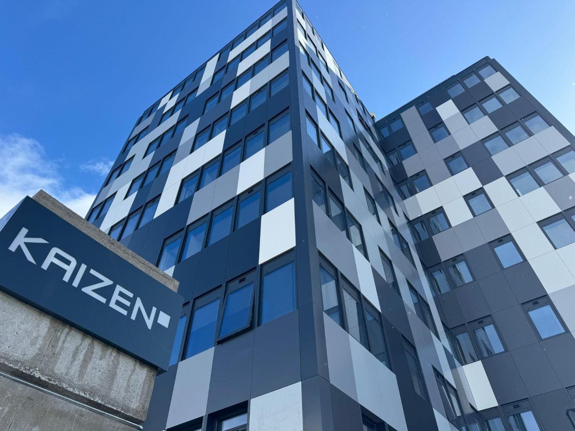 Ferienwohnung The Kaizen West Bromwich Exterior foto